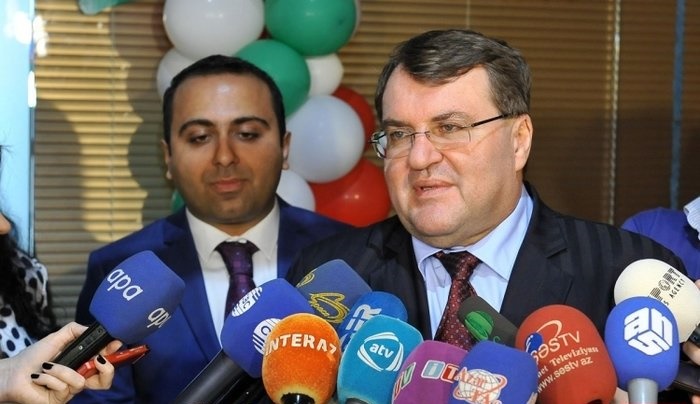 Hungary offers new technologies to Azerbaijan